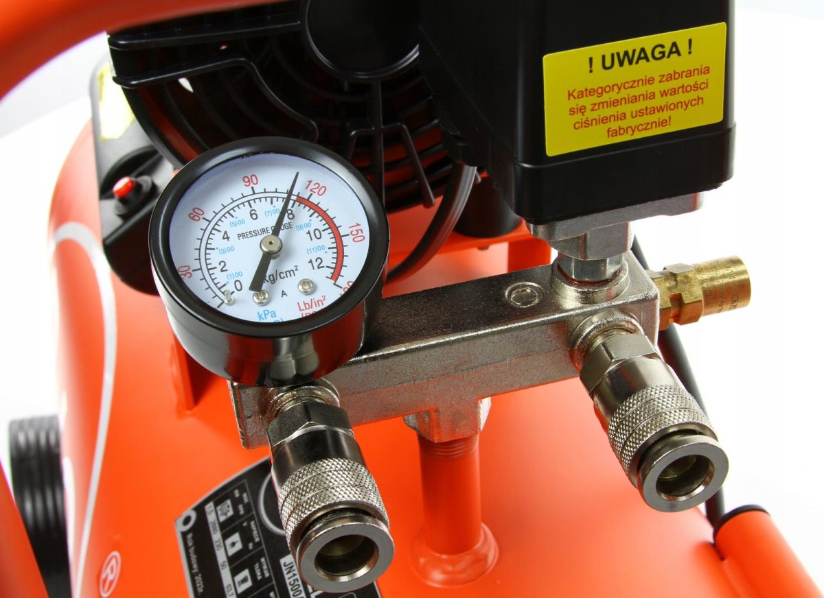 Монофазен безмаслен бутален компресор за въздух BJC 1.5 kW, 220 л/мин, 8 бара, 24 л - Image 6